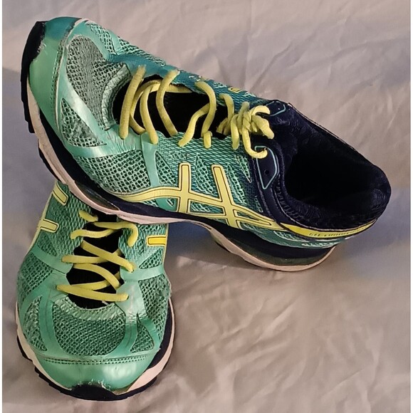 Asics Shoes - Asics gels